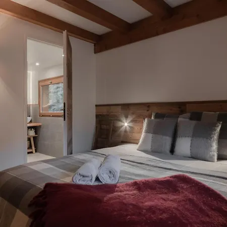 Шале Des Eaux Rousses -renove -prive - Vues 360 Mont Blanc